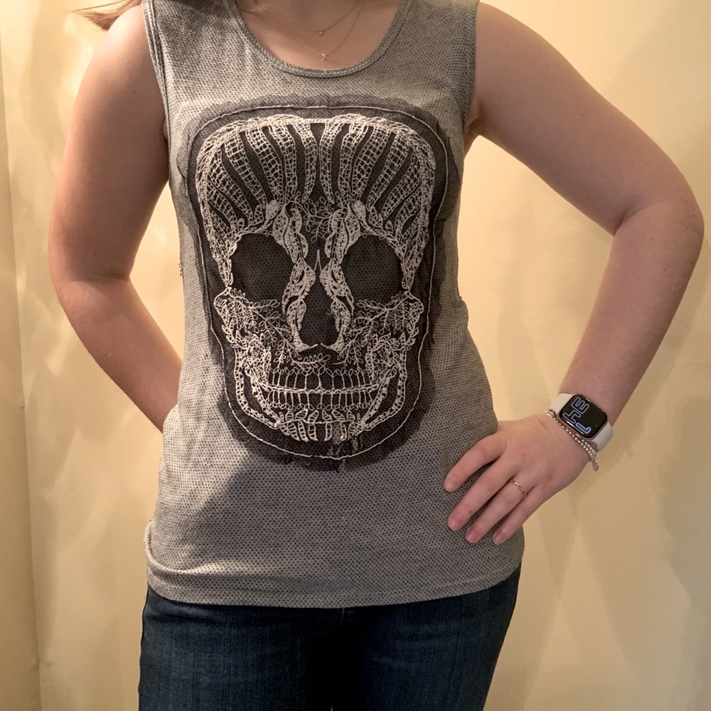 Lace Skull High-Low Tank Top